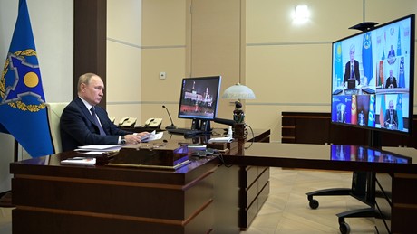 Putin: "Maidan-Technologien" in Kasachstan eingesetzt